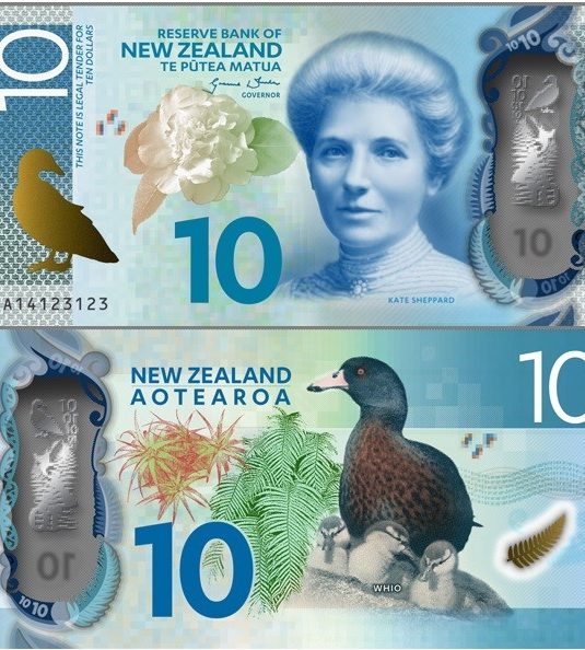 New Zealand 10 Dollar Bill