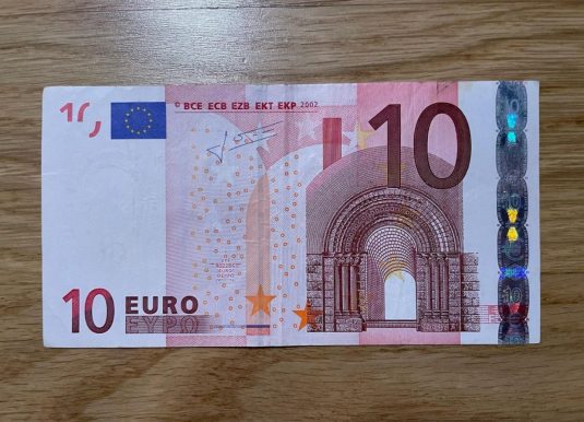 10 Euros